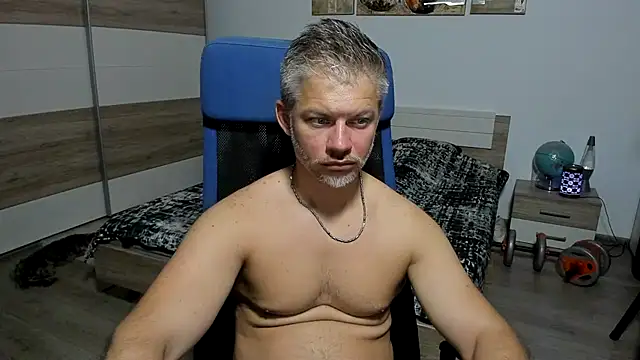 RobbyShawz online show from July 7, 7:23 am