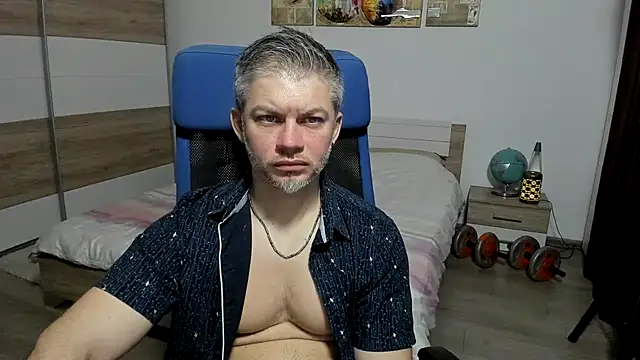 RobbyShawz online show from February 17, 8:02 am