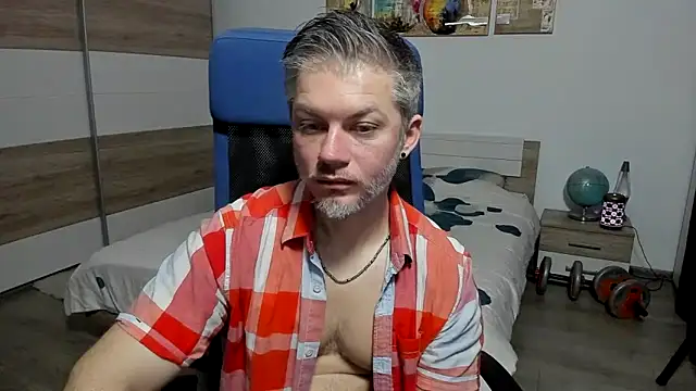 RobbyShawz online show from February 28, 7:18 am