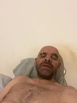 slim1976006 online show from April 29, 11:11 pm