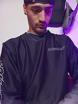 iamxandertv online show from December 16, 1:07 pm