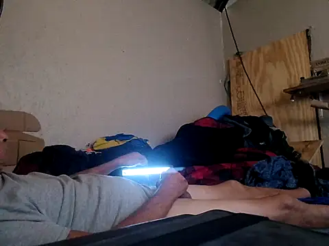 sausylolly online show from September 18, 5:42 am