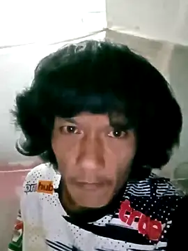 Kungsmxh online show from September 25, 3:33 pm