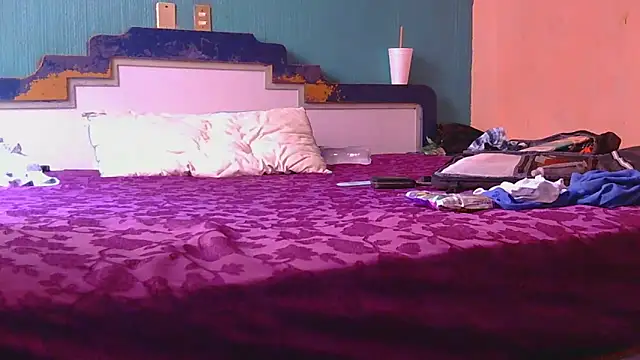 Latinopervs online show from June 20, 8:36 pm