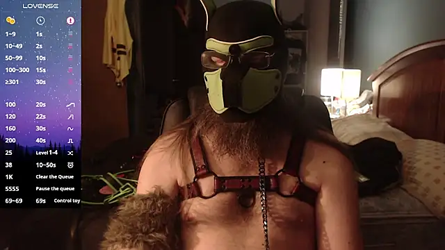 kinkywolf429 online show from April 8, 5:30 am