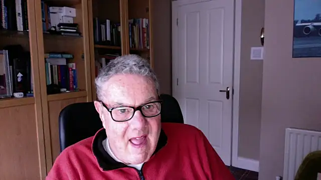 Snapshot of Oldpistolpete chatting on January 14, 10:06 am Oldpistolpete online show from January 14, 10:06 am