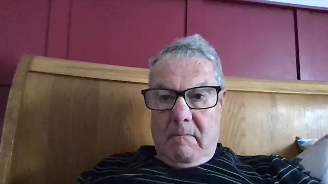 Snapshot of Oldpistolpete chatting on March 19, 9:28 am Oldpistolpete online show from March 19, 9:28 am