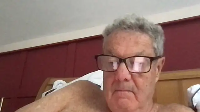 Snapshot of Oldpistolpete chatting on September 19, 8:59 am Oldpistolpete online show from September 19, 8:59 am