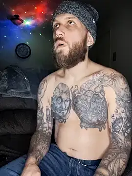 Tatted Hunk online show from January 14, 4:04 am