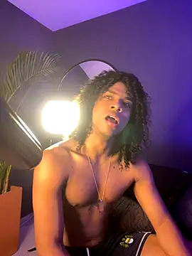 Lucas eevans online show from November 20, 1:54 pm