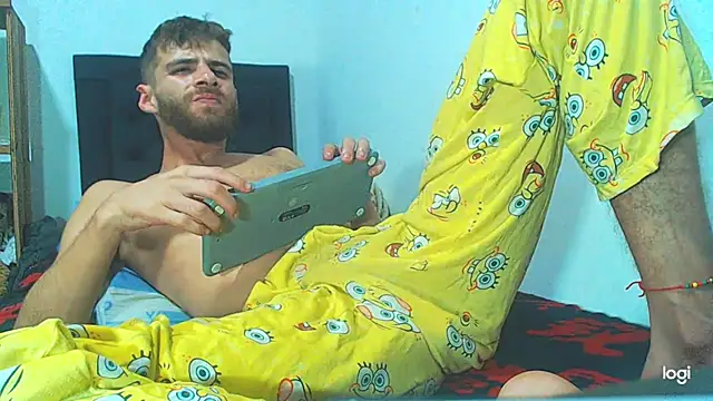 Snapshot of maihton_xx chatting on March 3, 5:07 am maihton xx online show from March 3, 5:07 am