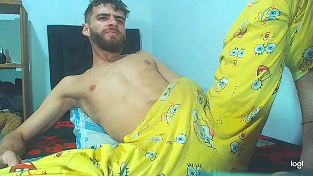 Snapshot of maihton_xx chatting on March 3, 8:39 pm maihton xx online show from March 3, 8:39 pm