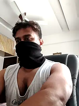 Snapshot of kaizercool1 chatting on October 20, 9:02 am kaizercool1 online show from October 20, 9:02 am