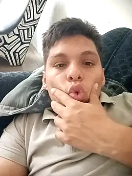 eliasty online show from April 26, 8:16 pm