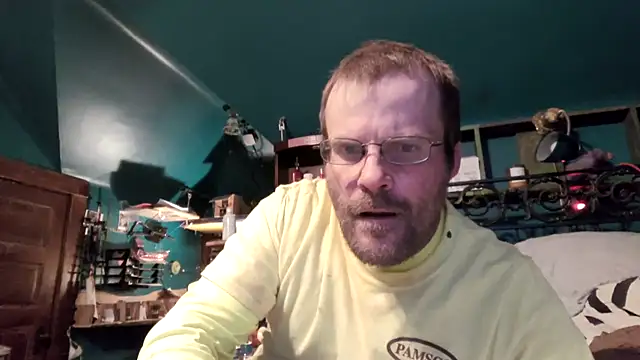 charactrzero online show from November 27, 1:20 am