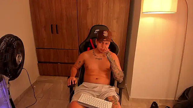 Jake simons online show from March 3, 9:39 am