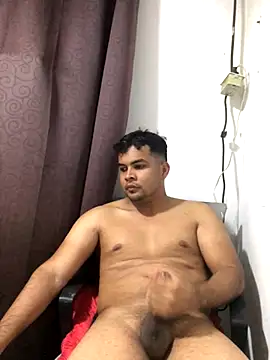 ElsecretodeBruno online show from October 22, 9:40 pm