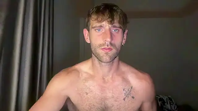 lukegunn online show from September 22, 12:33 am