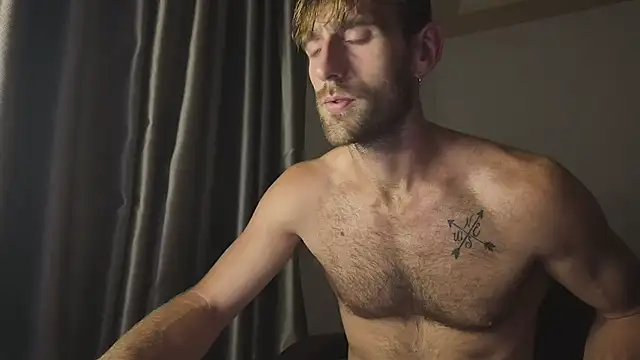 lukegunn online show from September 13, 11:06 pm