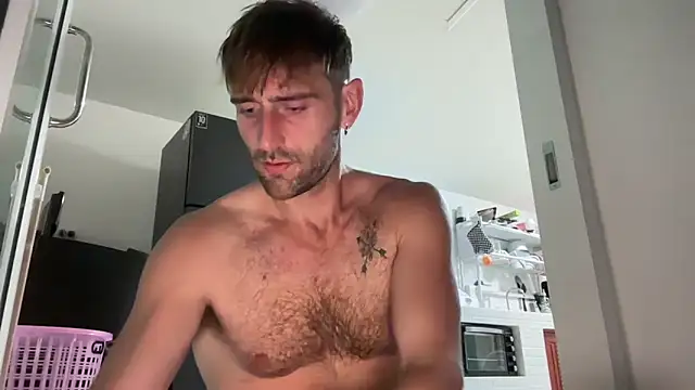 lukegunn online show from March 10, 11:06 pm