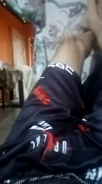 Snapshot of Emanuel45js chatting on March 8, 12:50 pm Emanuel45js online show from March 8, 12:50 pm