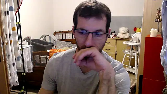 steph19x5 online show from December 28, 4:30 pm