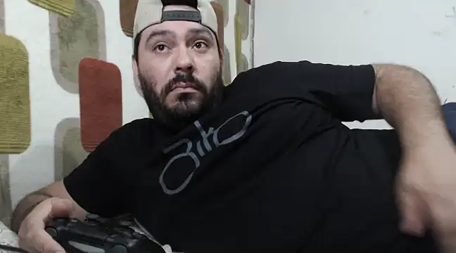 lucasprloco online show from December 17, 11:49 pm