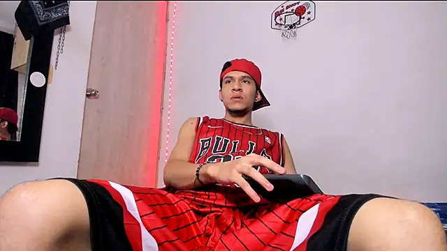 Samuel Suarez online show from February 6, 7:27 am