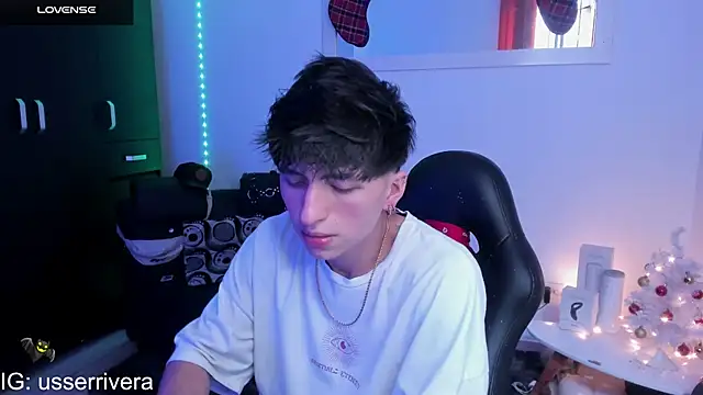 Thomass clark online show from December 29, 8:04 pm