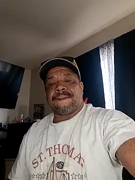 yellowwetfox online show from March 6, 4:38 pm