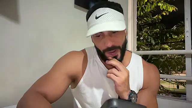 romeolovedark online show from July 10, 2:04 am