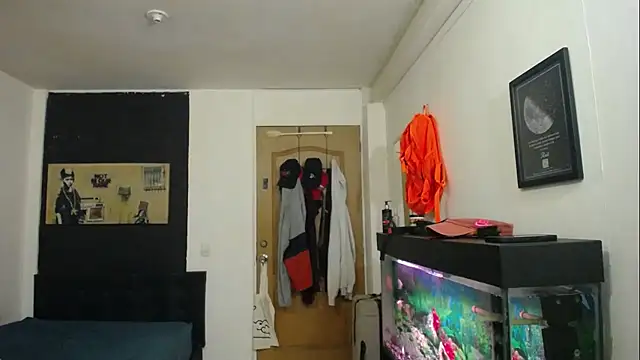 romeolovedark online show from January 26, 1:41 am