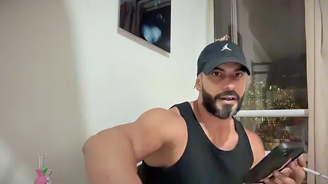 romeolovedark online show from February 3, 12:30 am