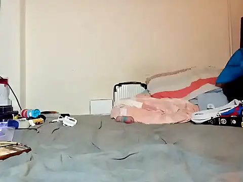 Snapshot of vice0818 chatting on December 19, 4:13 pm vice0818 online show from December 19, 4:13 pm