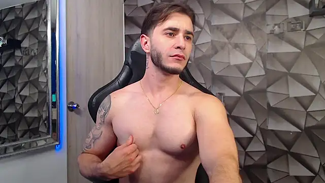 Latino stud4u online show from November 15, 12:23 am