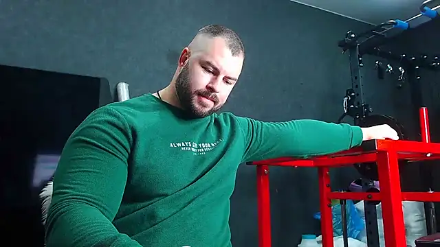 muscularjohnforuX online show from April 15, 2:28 pm