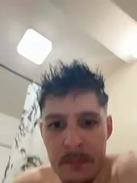 txcocks29 online show from April 13, 3:51 am