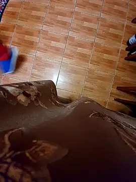 feet toes online show from February 16, 5:49 am