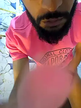kingofextrasize online show from May 13, 5:04 am