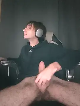 WhiteMambaSelfSuck online show from October 16, 4:15 pm