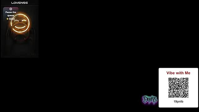 Snapshot of Drake_DVamp chatting on February 21, 10:59 pm Drake DVamp online show from February 21, 10:59 pm