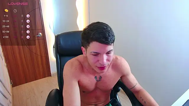 harrisoncuper online show from November 29, 11:18 pm