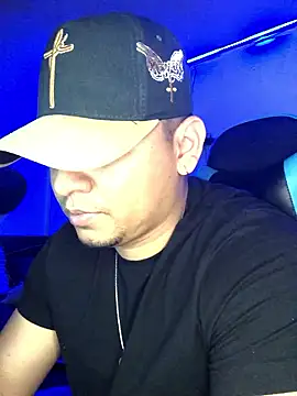 Dominik ozz online show from January 18, 3:52 am