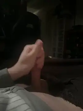 whitestroker online show from December 4, 6:37 pm