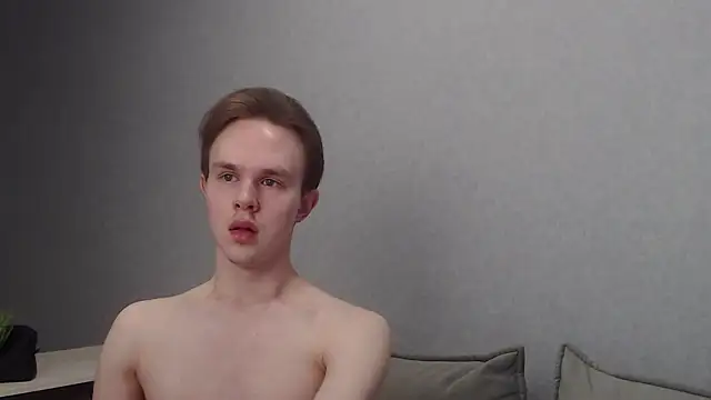 MartinMendez online show from December 23, 8:22 am