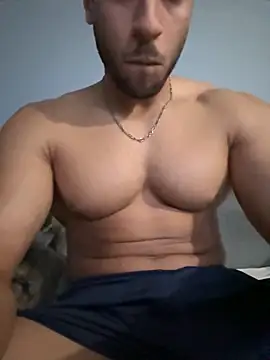 Snapshot of pimentfort77 chatting on October 3, 9:31 pm pimentfort77 online show from October 3, 9:31 pm