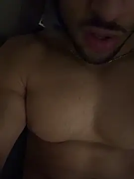 Snapshot of pimentfort77 chatting on September 27, 9:45 pm pimentfort77 online show from September 27, 9:45 pm