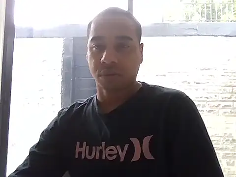 Juninho10c online show from November 23, 10:59 am