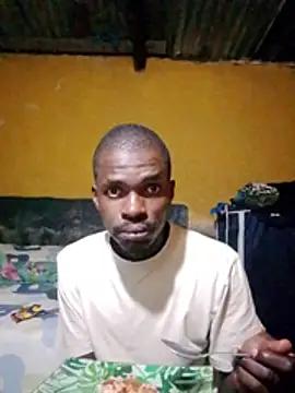 LULE37587001 online show from April 16, 8:09 pm