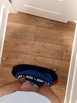 Snapshot of Mark_Dad chatting on December 2, 12:16 pm Mark Dad online show from December 2, 12:16 pm